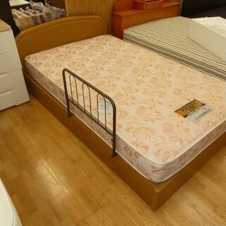 値下げしました☆東京西川☆セミダブルベッド☆マットレス＋フレーム