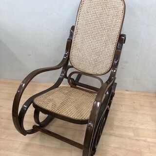  ロッキングチェア　揺れる椅子　アンティーク　木製　ブラウン　 