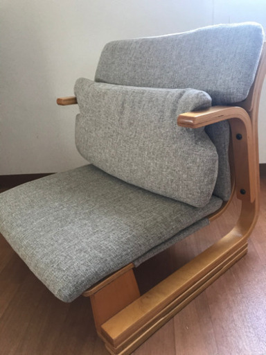 腰当てクッション付き座椅子 決まりました Colorful 茅ケ崎の椅子 座椅子 の中古あげます 譲ります ジモティーで不用品の処分