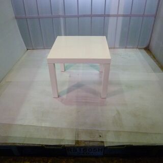 【無料】　正方形テーブル（ホワイト）