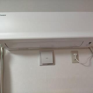 取引中 エアコン ダイキン12畳用 省エネ、フィルター自動掃除付き