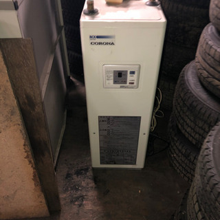 中古ボイラー　使用出来てる物を購入致しました。