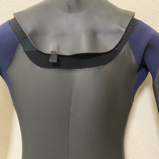 【新品未使用】ウェットスーツ　セミドライ3mm×2mm