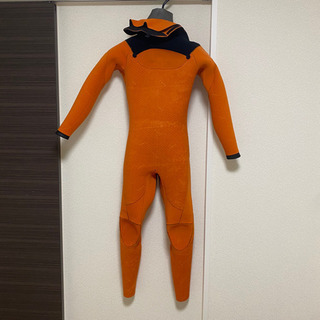 【新品未使用】ウェットスーツ　セミドライ3mm×2mm