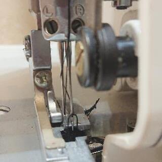 JUKI ジューキ baby lock KNIT SEWING CLUB KIMIE SATO ロックミシン BL4-828DF フットスイッチ付き 通電･針動作OK 現状品 2