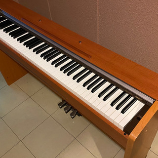 カシオ　Privia PX-720C 電子ピアノ ブラウン 3ペダル カシオ Privia PX-720C 電子ピアノ ブラウン 3ペダル カシオ