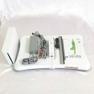 お値下げしました★Wii FIT　お家エクササイズ　本体、ソフト...