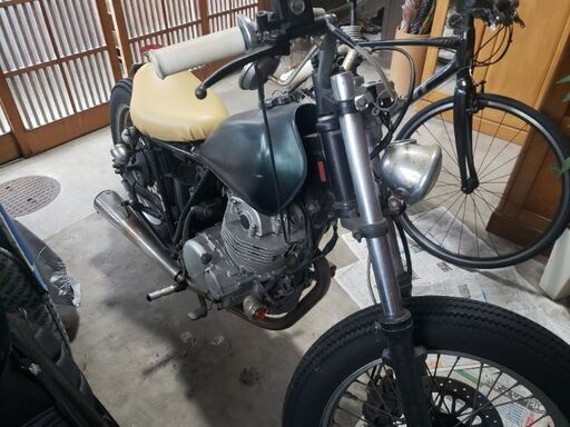 グラストラッカー ビッグボーイ250cc キックスタート カスタム 改造多数