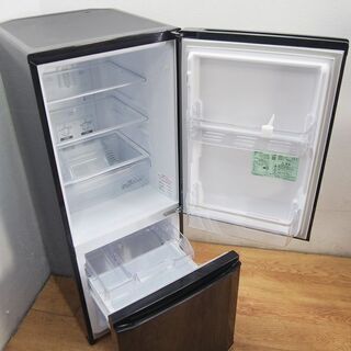 配達設置無料！ 2019年製 おしゃれ冷蔵庫 三菱 146L 黒 IL18