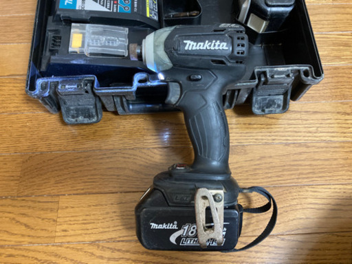 マキタ　makita TD147 電動インパクトドライバーセット