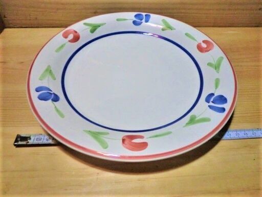 美品　柄丸皿　直径27㎝　14枚セット