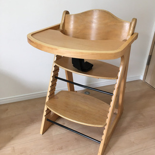 カトージ　木製の子供椅子