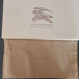 BURBERRY 長財布