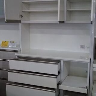 【店舗同時販売中】　ＮＩＴＯＲＩ　ニトリ　ＺＯＲＯ－120ＫＢ　3枚扉キッチンボード