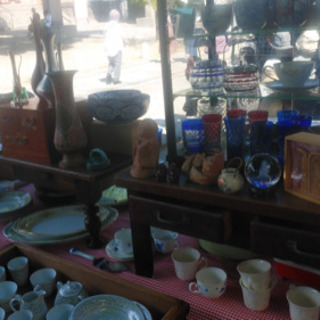 北野天満宮骨董市 りつこどん 京都のフリーマーケットのイベント参加者募集 無料掲載の掲示板 ジモティー