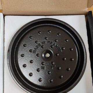 21日まで！新品未使用 staub ココット 黒 18cm シリアル付き