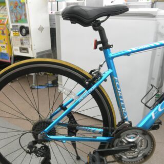 FORTERA CIELO クロスバイク シマノ21段変速 タイヤ(前700×25C 後700×28C) メタリックブルー 自転車　西岡店 FORTERA CIELO クロスバイク シマノ21段変速 タイヤ(前700×25C 後700×