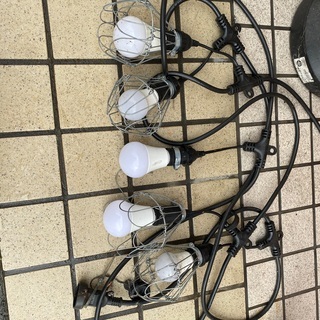 すずらん電球　LED電球に換えてあります。