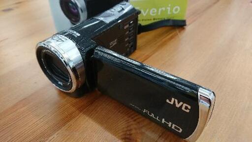 【開梱済未使用品】JVCケンウッド ハイビジョンメモリームービー「Everio」 （GZ-E290-B、2013年製）