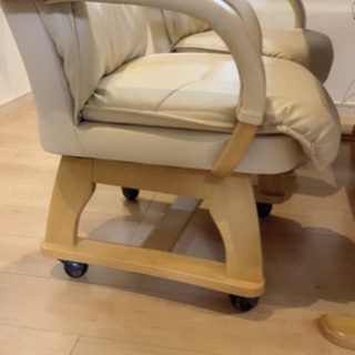 ダイニングテーブル＆回転椅子4脚セット