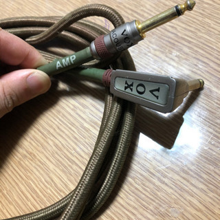 エレアコ専用ギターアンプ　FISHMAN LOUDBOX100おまけ付き
