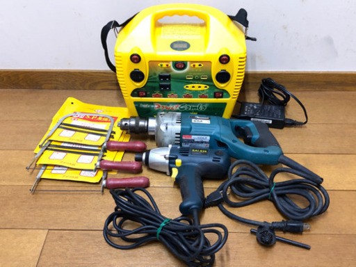【お引き取り先が決まりました】電動工具2本とバッテリー、糸ノコギリ3本  セット 7000円