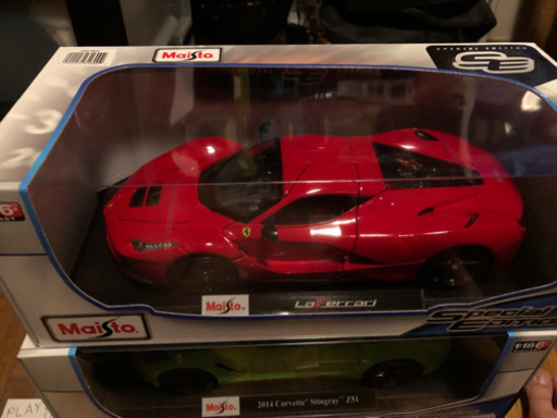 新品で美品未開封‼️ラ、フェラーリ1/18スケール