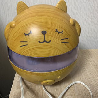 可愛い猫型　超音波式　加湿器　HFT-1629
