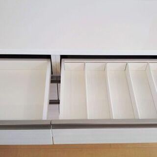 超美品 ホワイト × シルバー★　引き出し収納 キッチンカウンター 食器棚 収納 レンジ台