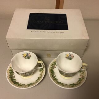 【良品】ＲＯＹＡＬ　ＤＯＵＬＴＯＮ　ブランブリーヘッジ　カップ＆...