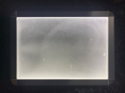 ポスターグリップ　LED 壁掛け　中古