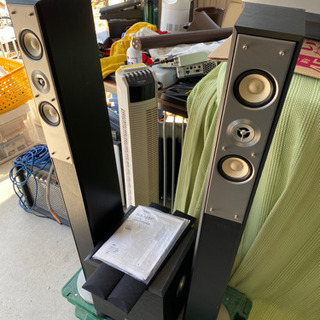 オーディオ ヤマハトールスピーカーペア and パワードサブウーファー
