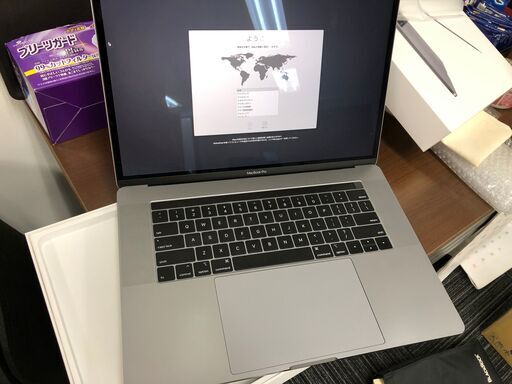 15インチ　MacBook Pro i7 32GB DDR4 英語(米国)キー