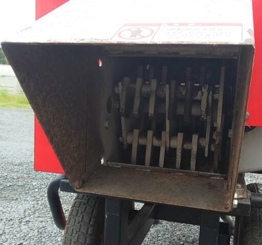 鹿児島発　新ダイワ ガソリンエンジンチッパーシュレッダーCSE52-W 鹿児島発 新ダイワ ガソリンエンジンチッパーシュレッダーCSE52-W