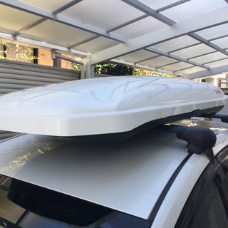 INNOエアロベースバー(プリウスα用)、ルーフボックスBR56WH