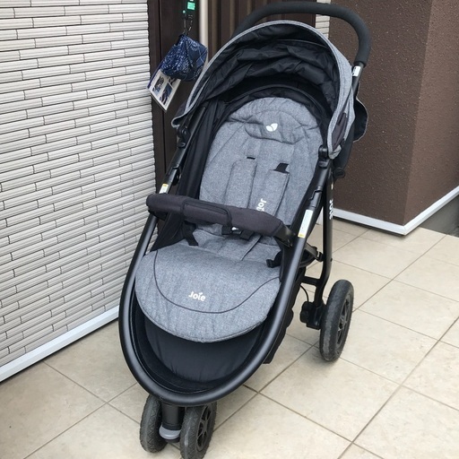 【 美品・used】3輪ベビーカー　joie ジョイー　ライトトラックス　エア