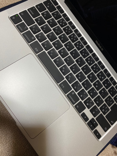 Apple MacBook Air 2020年モデル　値下げ可❗️