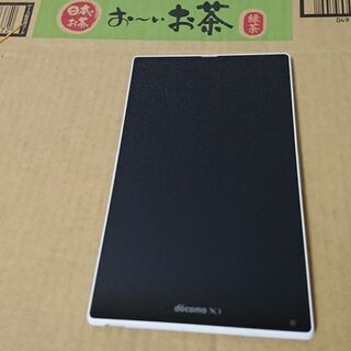 〈ジャンク品〉docomo AQUOS PAD　SH-06F　ホワイト