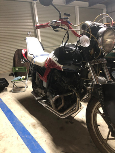 gsx250e gsx400e  ゴキ　三段シート