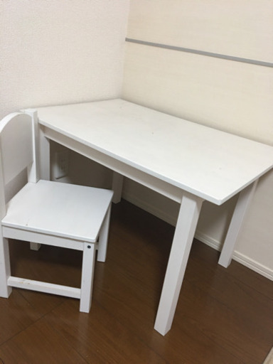 Ikea子供用机と椅子のセット お話中 なんもなんも 草津の家具の中古あげます 譲ります ジモティーで不用品の処分 Ikea子供用机と椅子のセット お話中 なんもなんも 草津の家具の中古あげます 譲ります ジモティーで不用品の処分