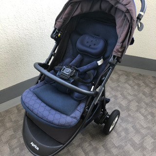 ベビーカー& チャイルドシート　Aprica 三輪