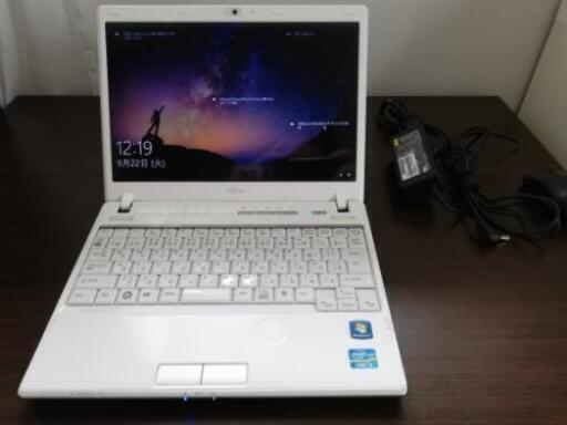 【美品Windows10】富士通ノートPC カメラ\u0026マイク内蔵型