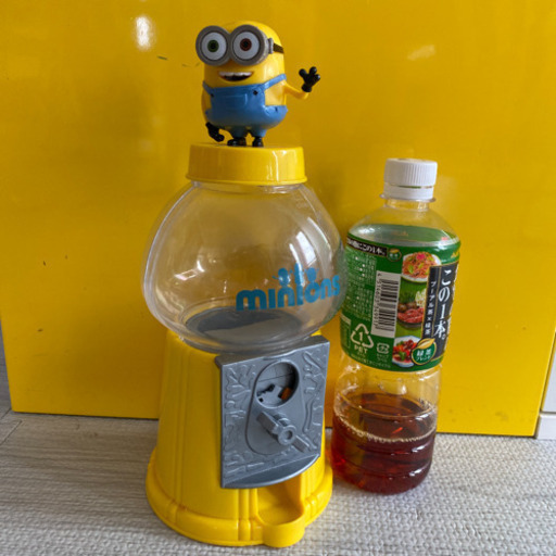 ミニオンズガムボールバンクミニオン ガチャガチャケースのみ ミッキー 船堀の服 ファッションの中古 古着あげます 譲ります ジモティーで不用品の処分