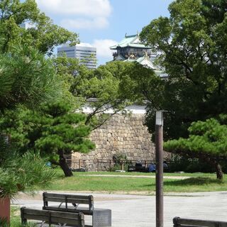 大阪城を描こう　絵描き