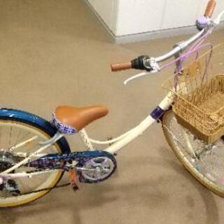 現在、取引中です)２２インチ 女の子用 自転車 (あざらし) 草津の 