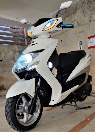 ワンオーナー　台湾3型（SE465）　ヤマハ　シグナスX　FI　125cc
