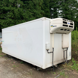 保冷コンテナ！ 秘密基地 4t 物置 バイク ガレージ