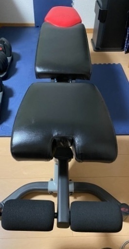Bowflexのアジャスタブルベンチ 6段階の角度調整可能(デクライン可能)