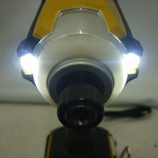 未使用 充電式インパクトドライバ makita TD171DGX FY 18V 6Ah  マキタ フレッシュイエロー 限定色 電動工具 バッテリ 充電器付き