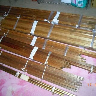 中古画材です。油絵を描いている方へ！！中古木枠９点　中古油絵具